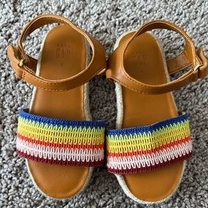 Baby gap girls toddler espadrilles rainbow sandals size 8